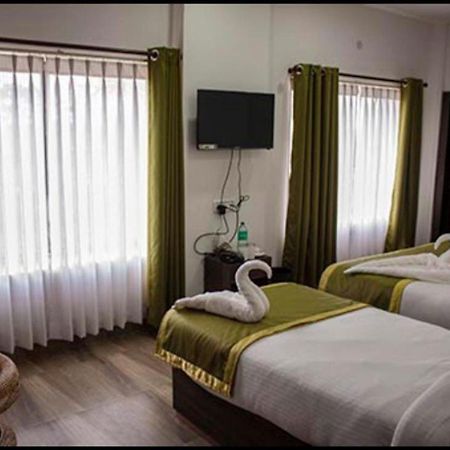Hotel Shivaji Inn Kaziranga Bagian luar foto