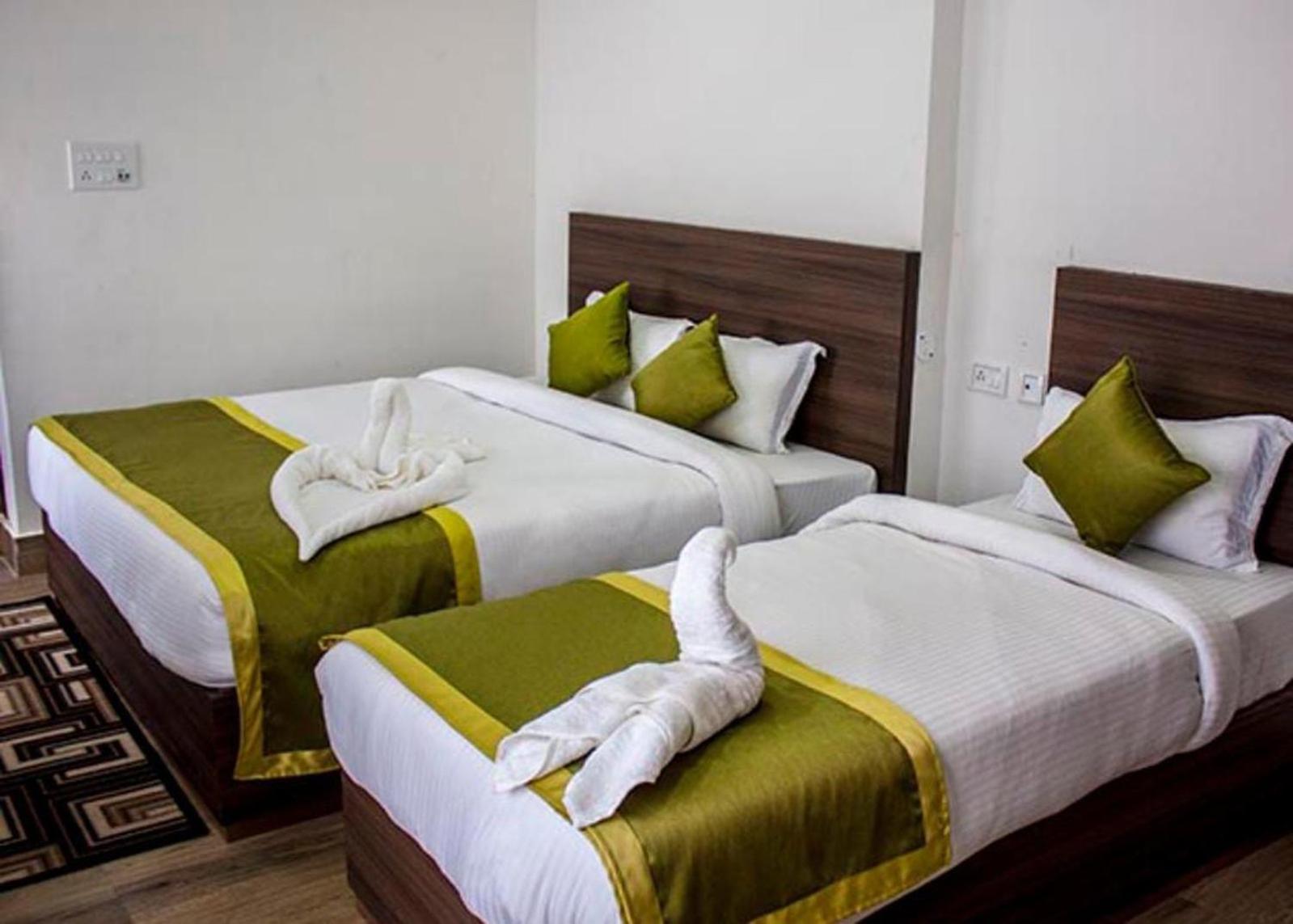 Hotel Shivaji Inn Kaziranga Bagian luar foto